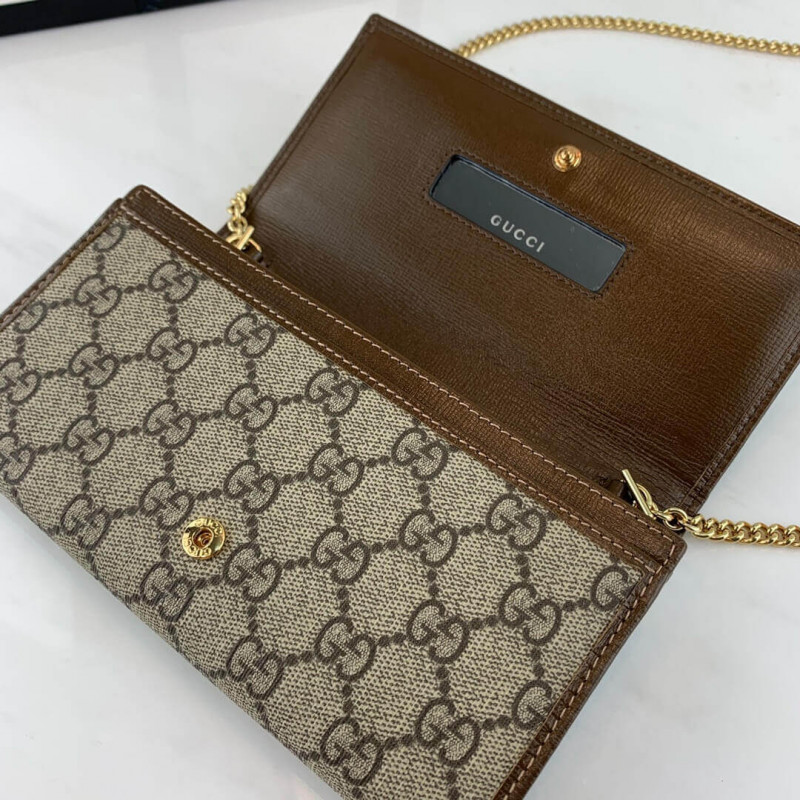 Gucci 1955 Horsebit Billet con espejo 621888-3