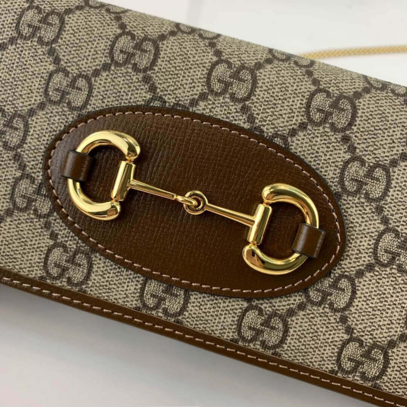 Gucci 1955 Horsebit Billet con espejo 621888-5
