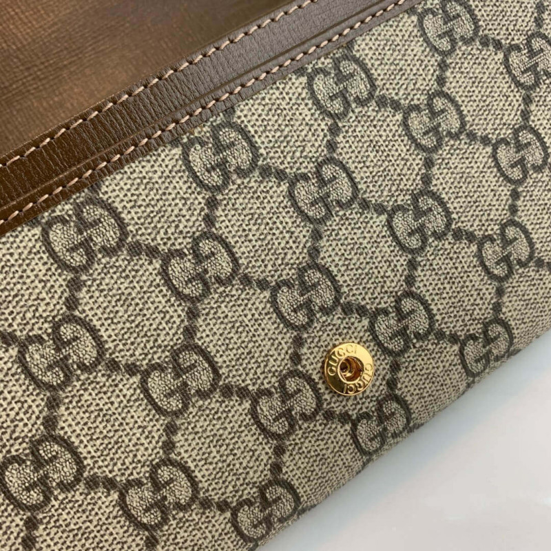 Gucci 1955 Horsebit Billet con espejo 621888-8