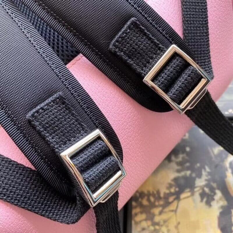 Gucci Small GG Mochila psicodélica 601296-7