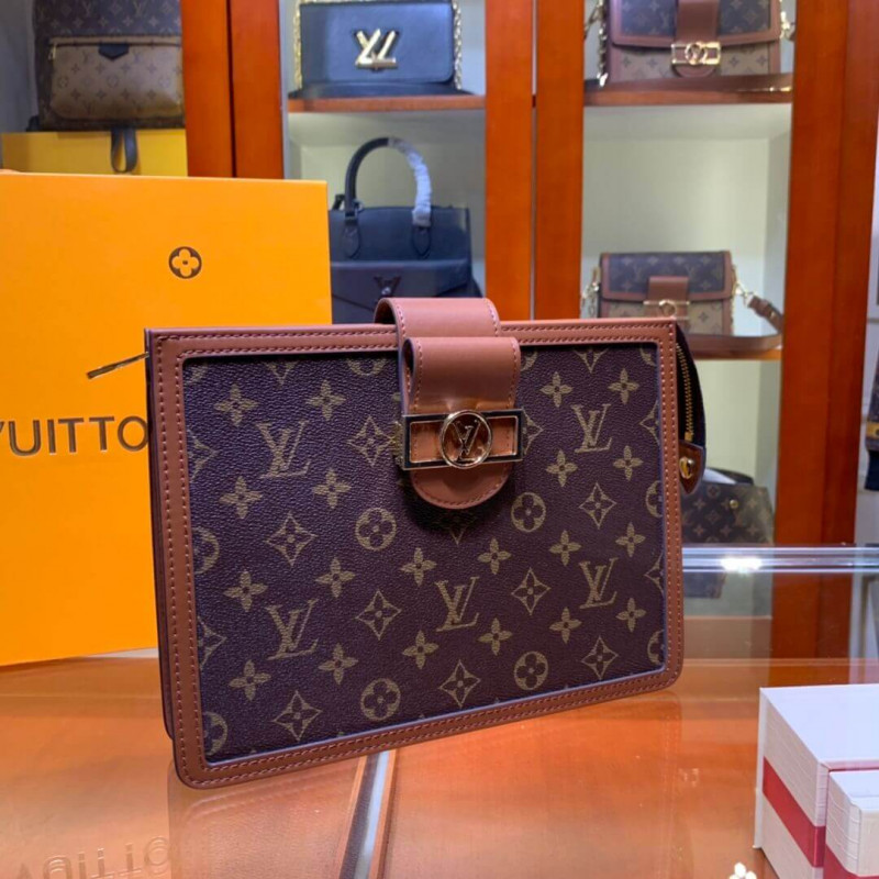 Louis Vuitton Pochette Dauphine M69184-3