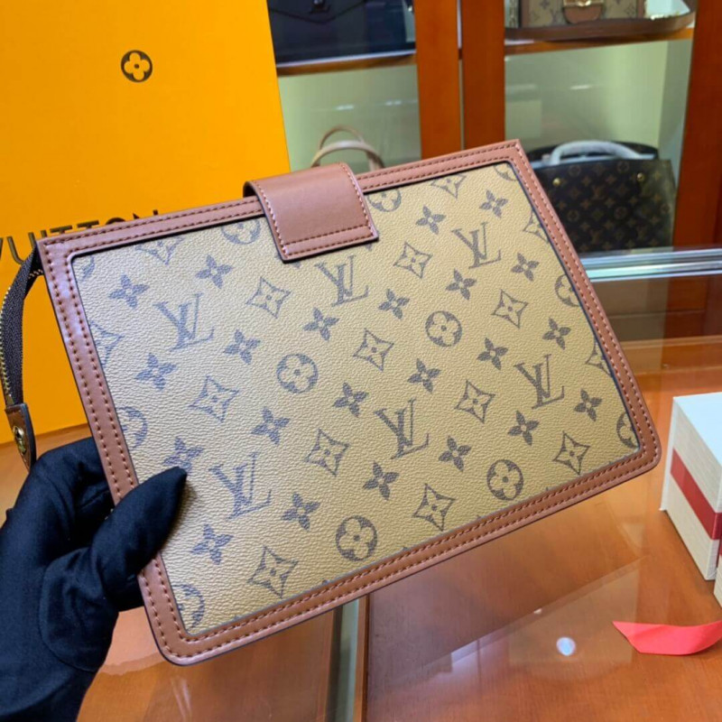 Louis Vuitton Pochette Dauphine M69184-7
