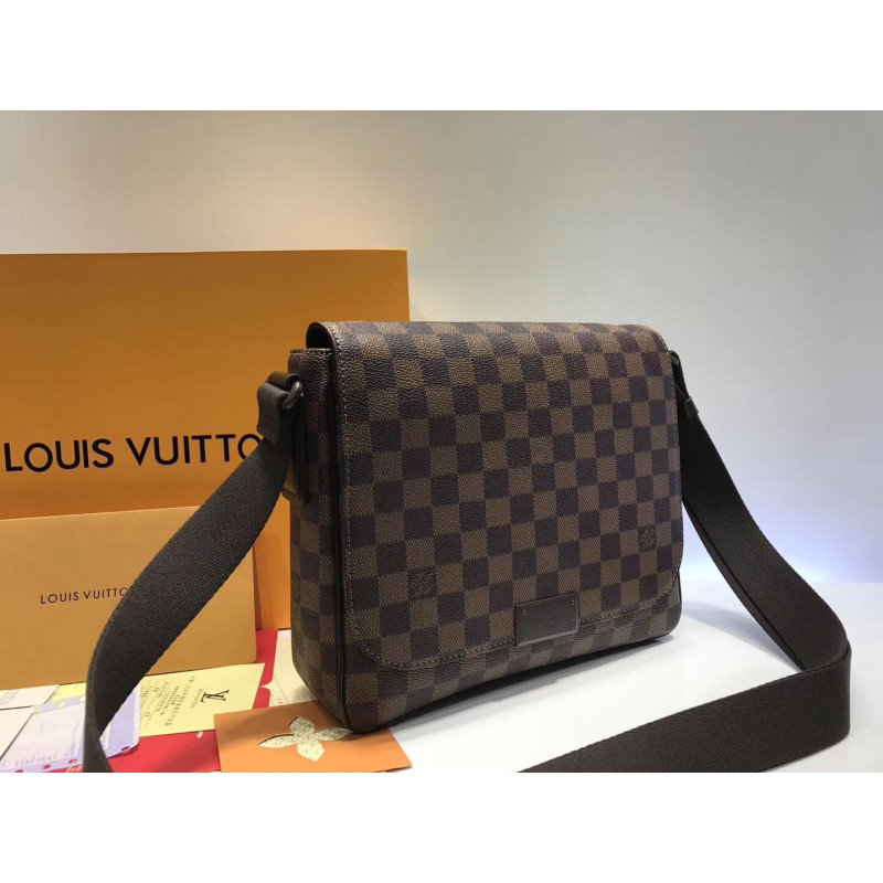 Louis Vuitton Damier Ebene Canvas District PM N41212-2