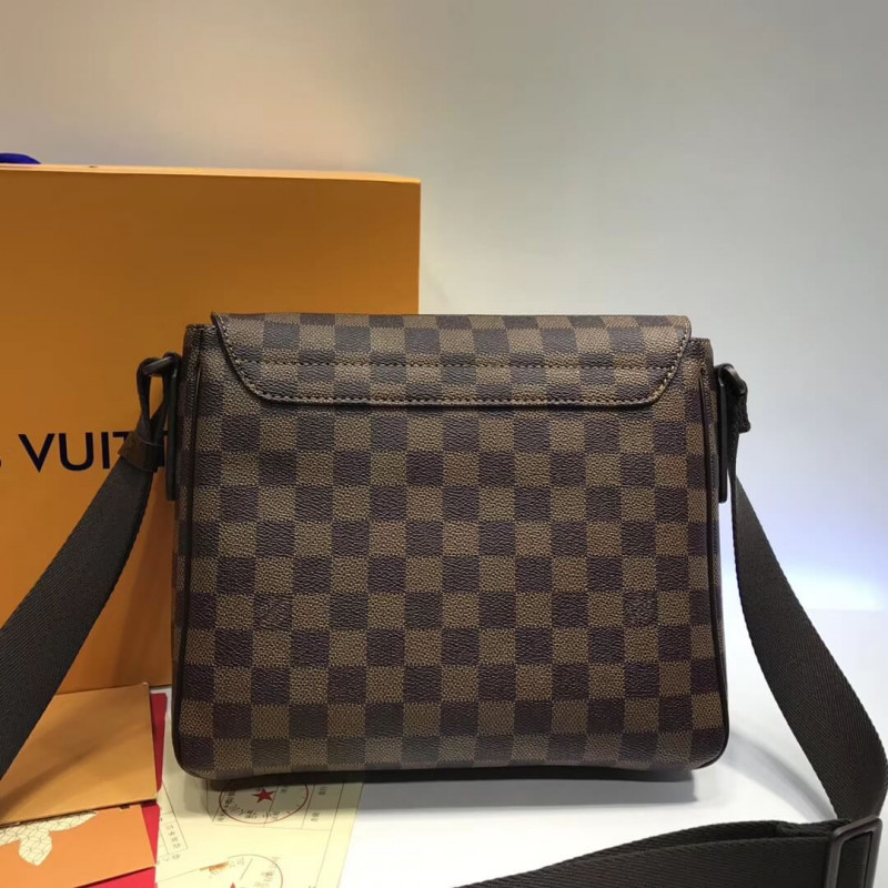 Louis Vuitton Damier Ebene Canvas District PM N41212-6