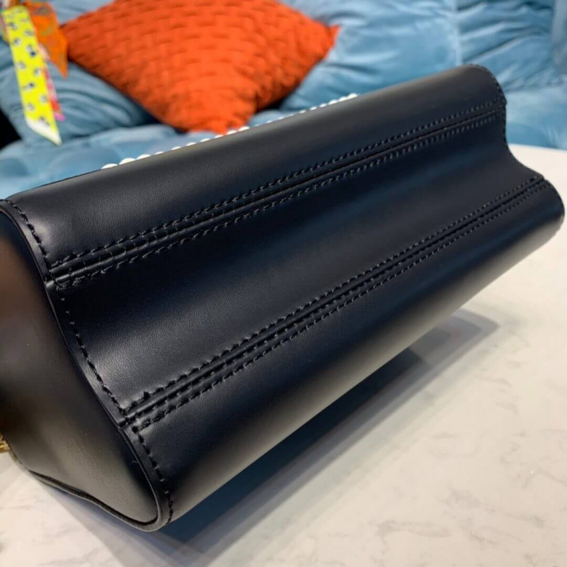 Louis Vuitton Twist M4 M44837-6