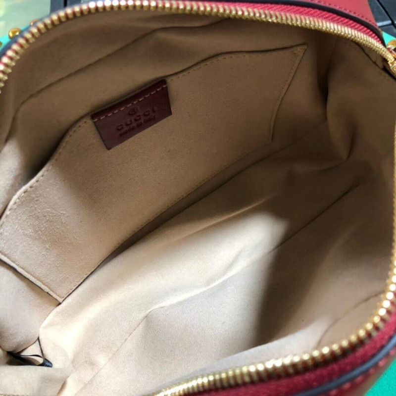 Gucci GG Marmont Bolso de hombro pequeño 447632-10