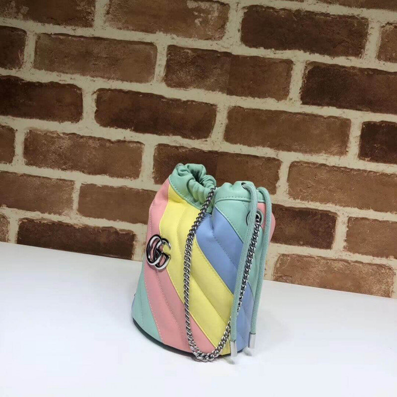 Gucci GG Marmont Mini Bucket Bolsas en pastel y arco iris 575163-2