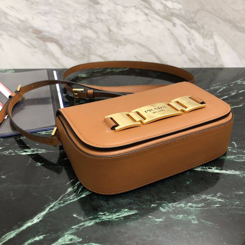 Bolso de hombro de cuero de pantorrilla prada 1BD244-5