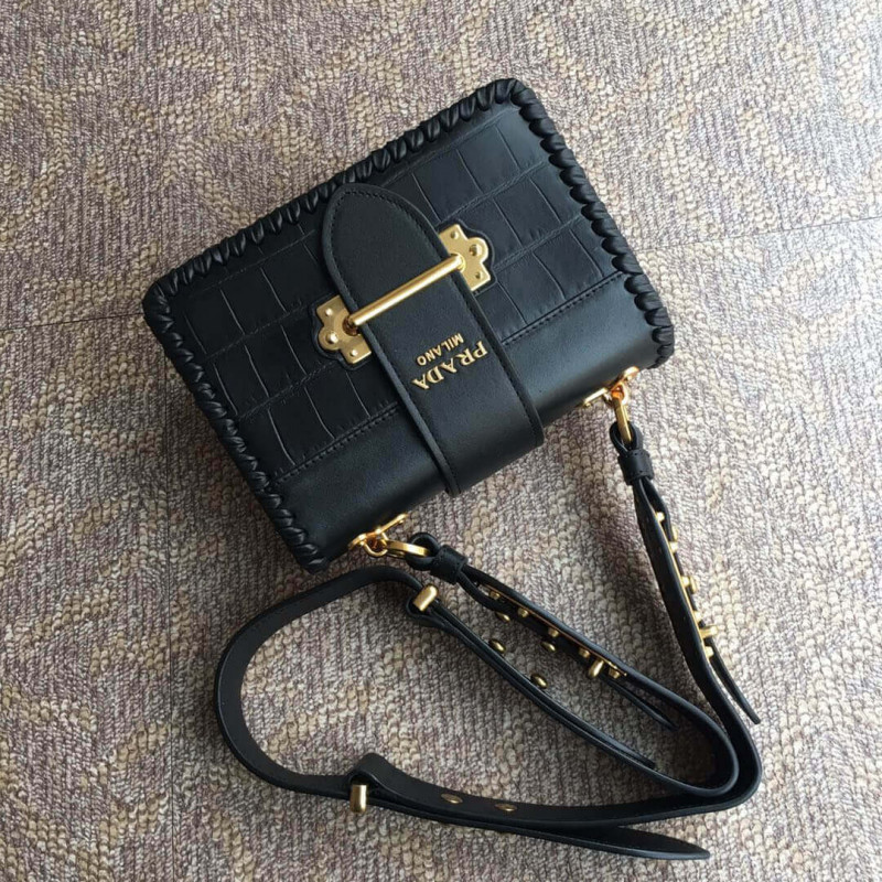 Prada Crocodile y Becerro de cuero Cahier 1BD045-5