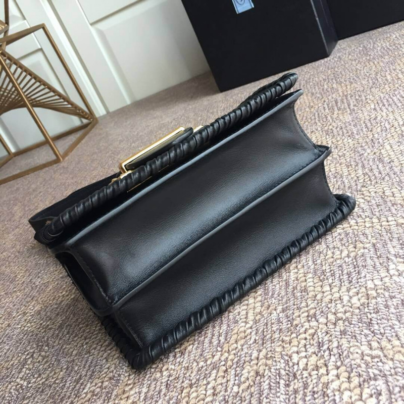 Prada Crocodile y Becerro de cuero Cahier 1BD045-6