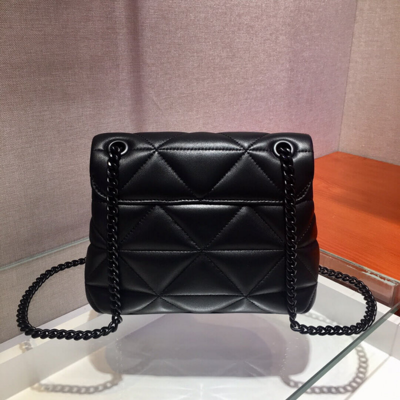 Bolsa de espectro de cuero Nappa de Prada Small Nappa 1BD233-3