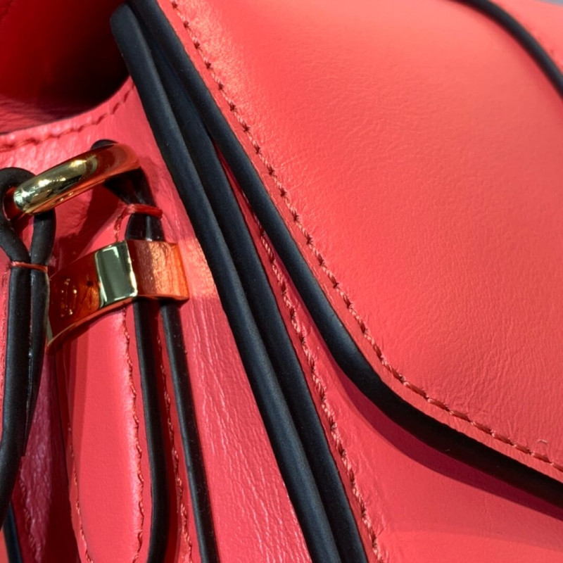 Louis Vuitton LV Pont 9 M55949-4