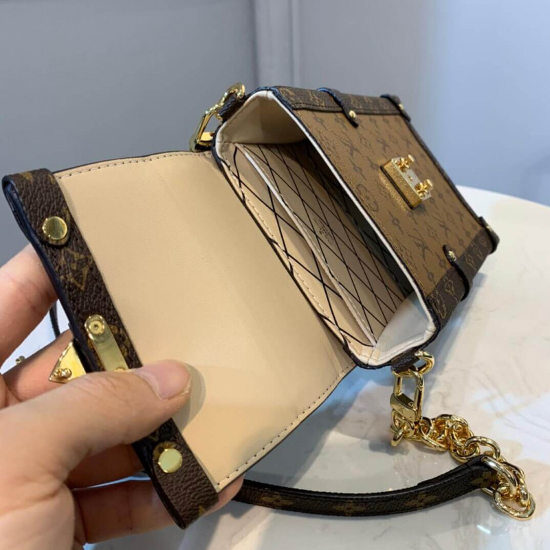 Louis Vuitton VERTICAL TUNK POCHETTE M67873-9