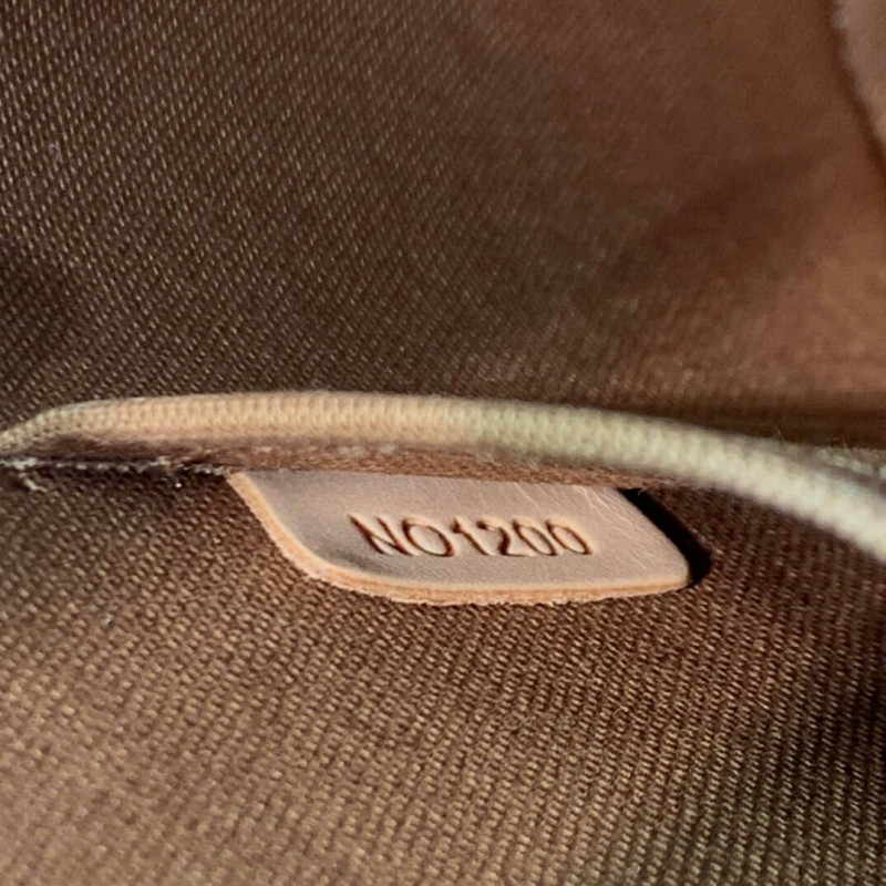 Louis Vuitton Alma BB con pegatinas M53152-11