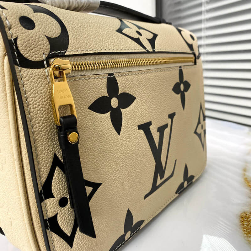 Louis Vuitton LV Crafty Pochette Metis M45384 M45385-9
