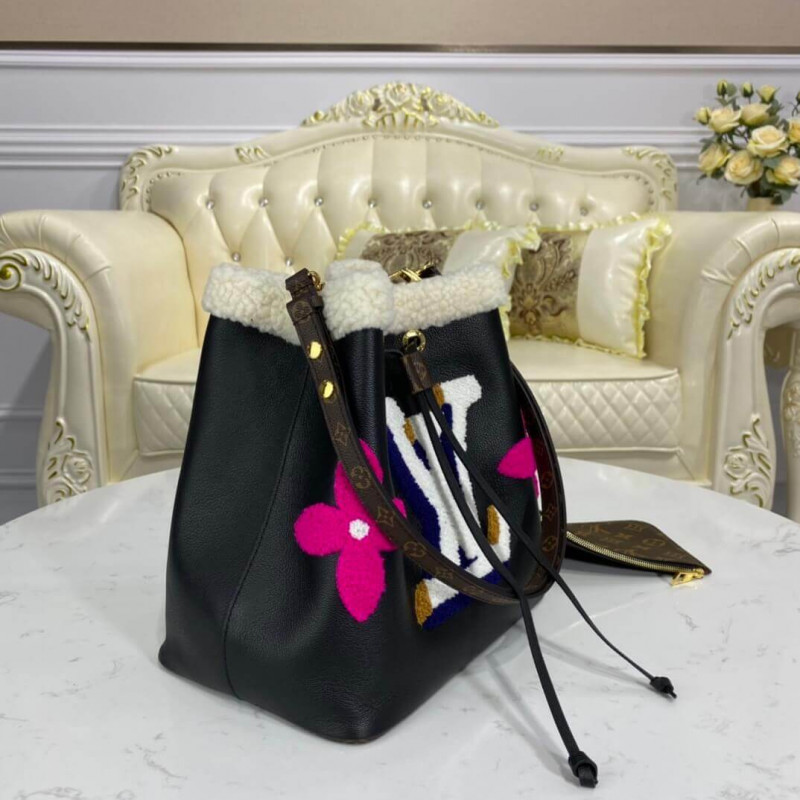 Louis Vuitton Neonoe MM M56963 en cuero y piel de oveja-3