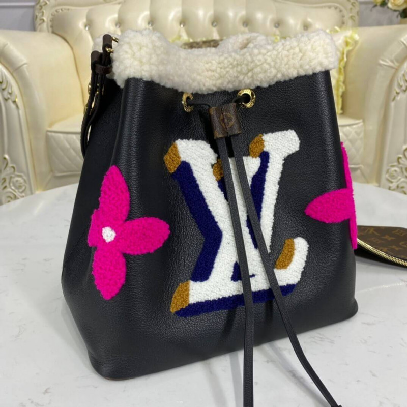 Louis Vuitton Neonoe MM M56963 en cuero y piel de oveja-6