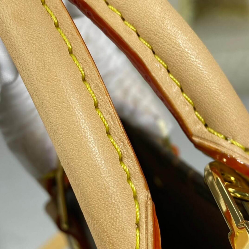 Louis Vuitton Petit Sac Plat M69442-8
