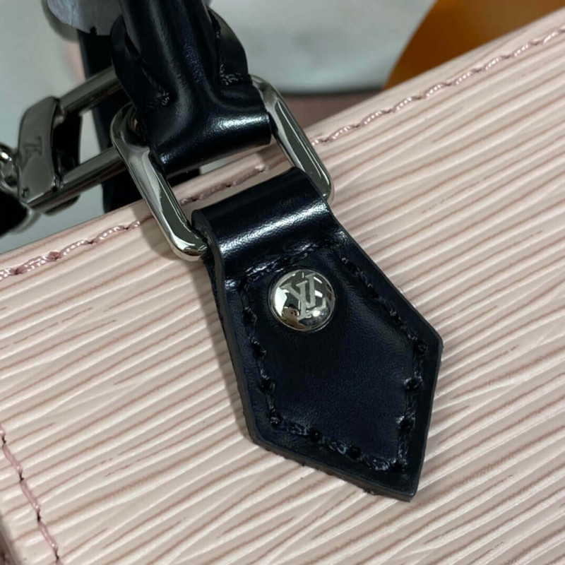 Louis Vuitton Petit Sac Plat M69441 M69575-7