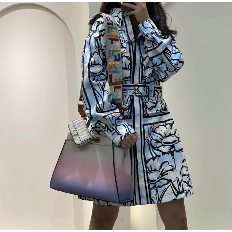 Fendi se graduó en color Peekaboo 8BN290-5