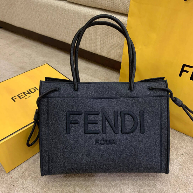 Fendi Logo Wool Shopper 8BH379-3