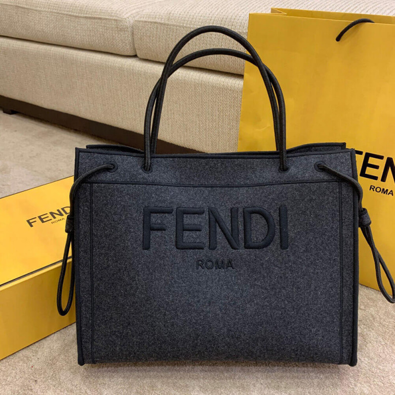 Fendi logo Wool Shopper 8BH378-3