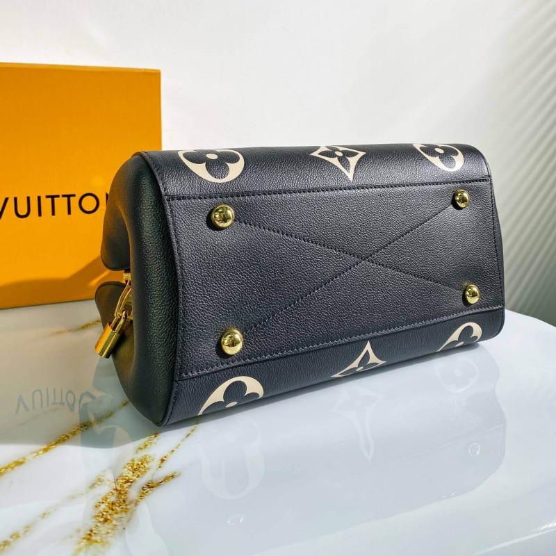 Louis Vuitton LV Crafty Montaigne MM M41048-4