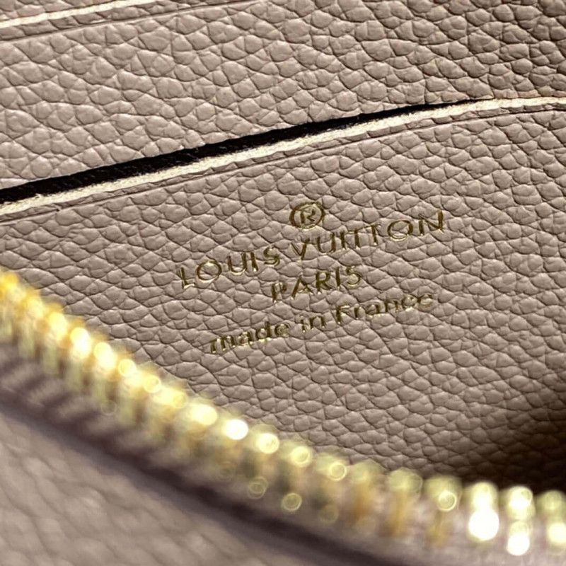 Louis Vuitton Pochette Melanie BB M68712-7