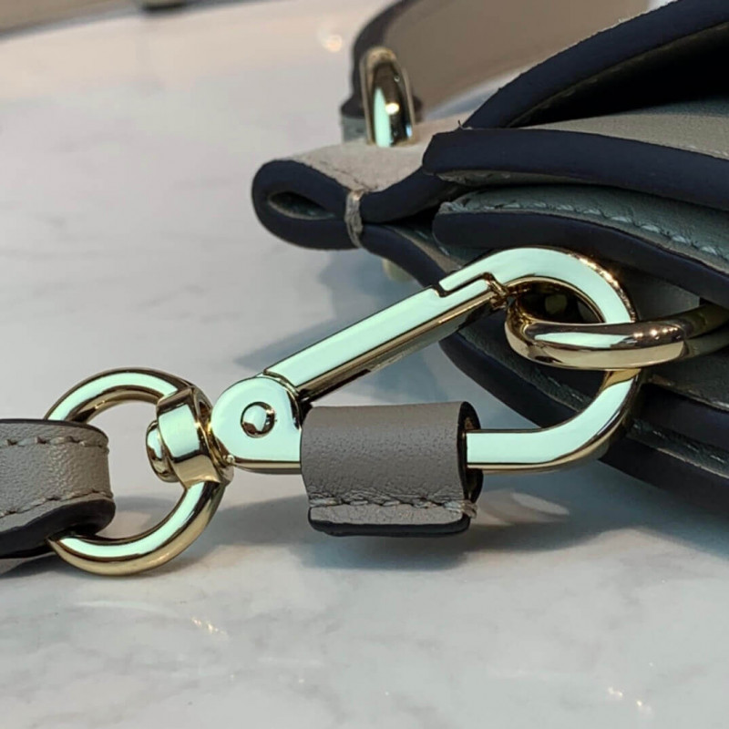 Bolsa pequeña Chloe Faye en becerro liso y de gamuza S203-8