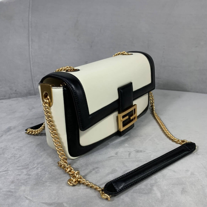 Fendi Bolsauette Chain Bolsa en Nappa Leather 8BR783-4