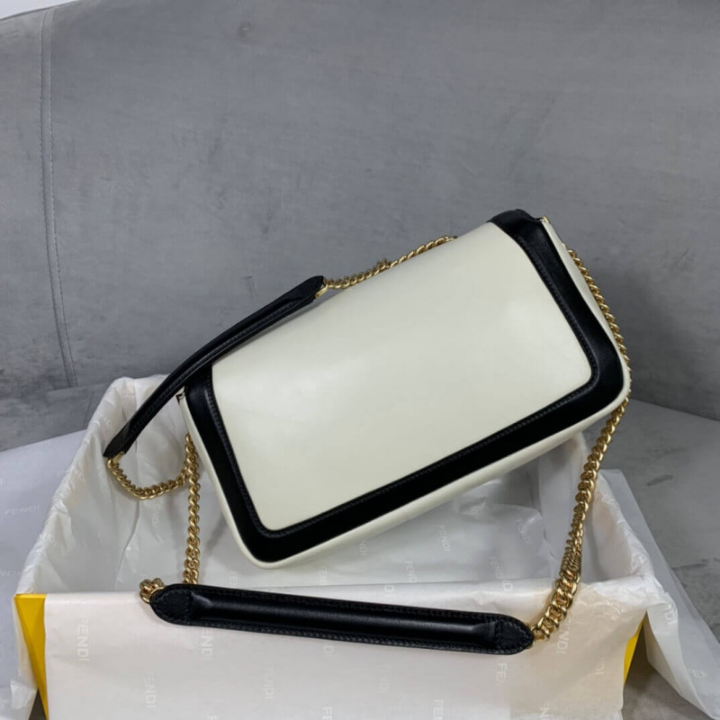 Fendi Bolsauette Chain Bolsa en Nappa Leather 8BR783-6