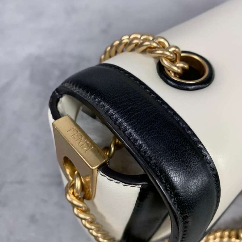 Fendi Bolsauette Chain Bolsa en Nappa Leather 8BR783-8