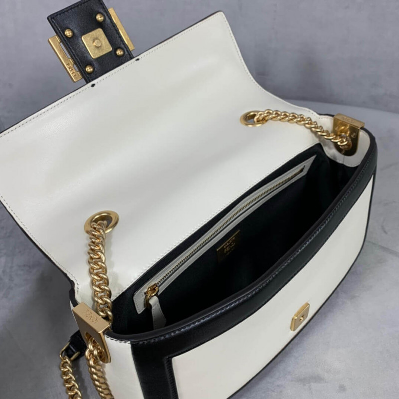 Fendi Bolsauette Chain Bolsa en Nappa Leather 8BR783-10
