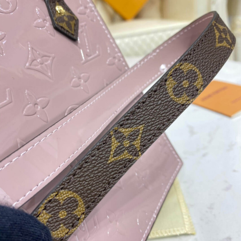 Louis Vuitton Petit Sac Plat M90564-5