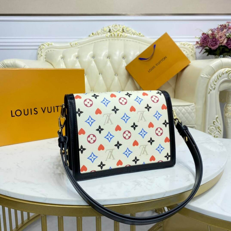 Juego de Louis Vuitton en Dauphine MM M57463-5