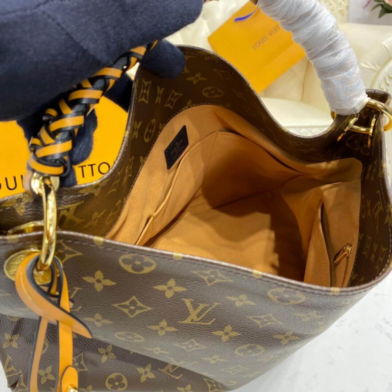 Louis Vuitton Monogram Canvas Artsy MM M43994-8
