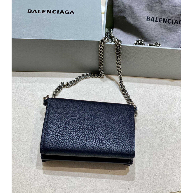 billetera de cuero con correa de cadena de arena negra de Balenciaga-8