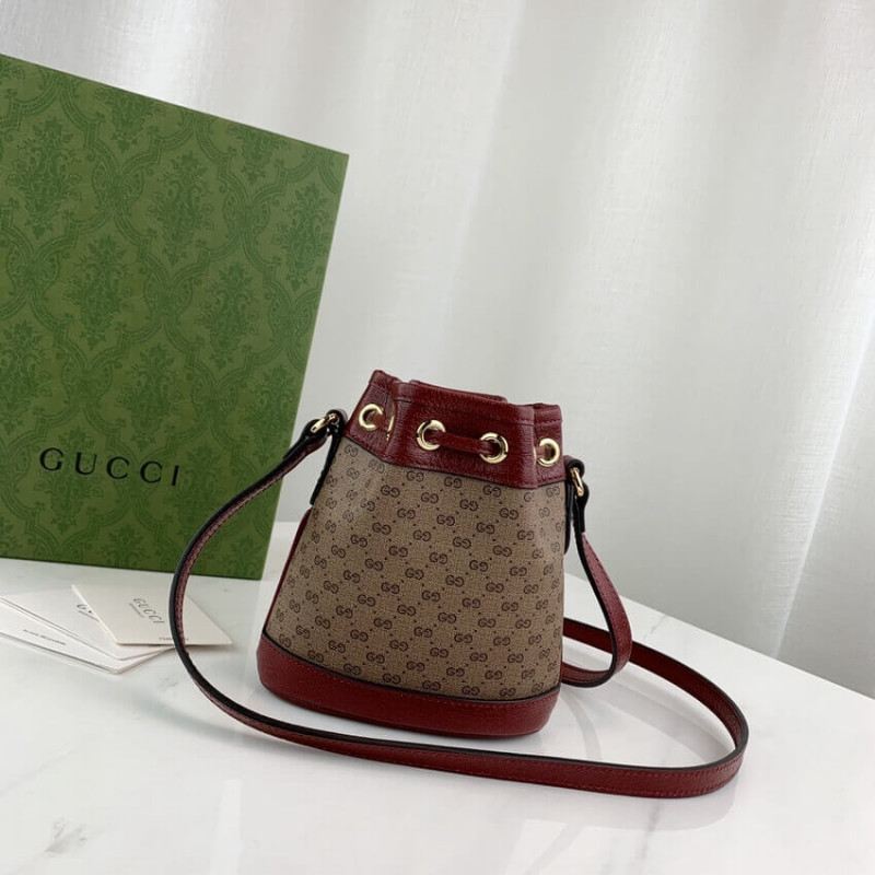 Doraemon X Gucci Mini Bucket Bolsa 647801-4