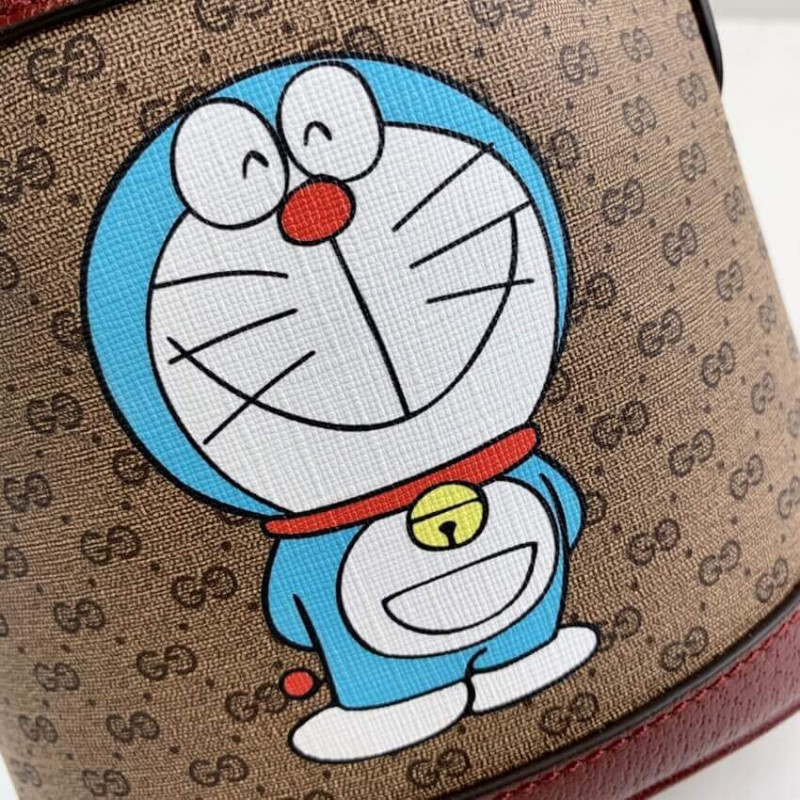 Doraemon X Gucci Mini Bucket Bolsa 647801-6