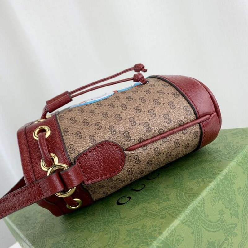 Doraemon X Gucci Mini Bucket Bolsa 647801-7