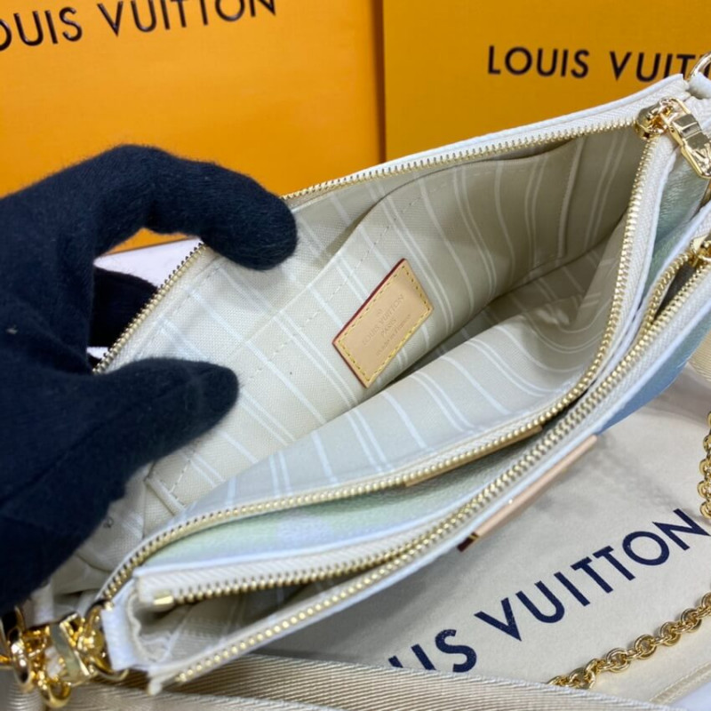 Louis Vuitton Multi Pochette AccessOires M57633 M57634-17