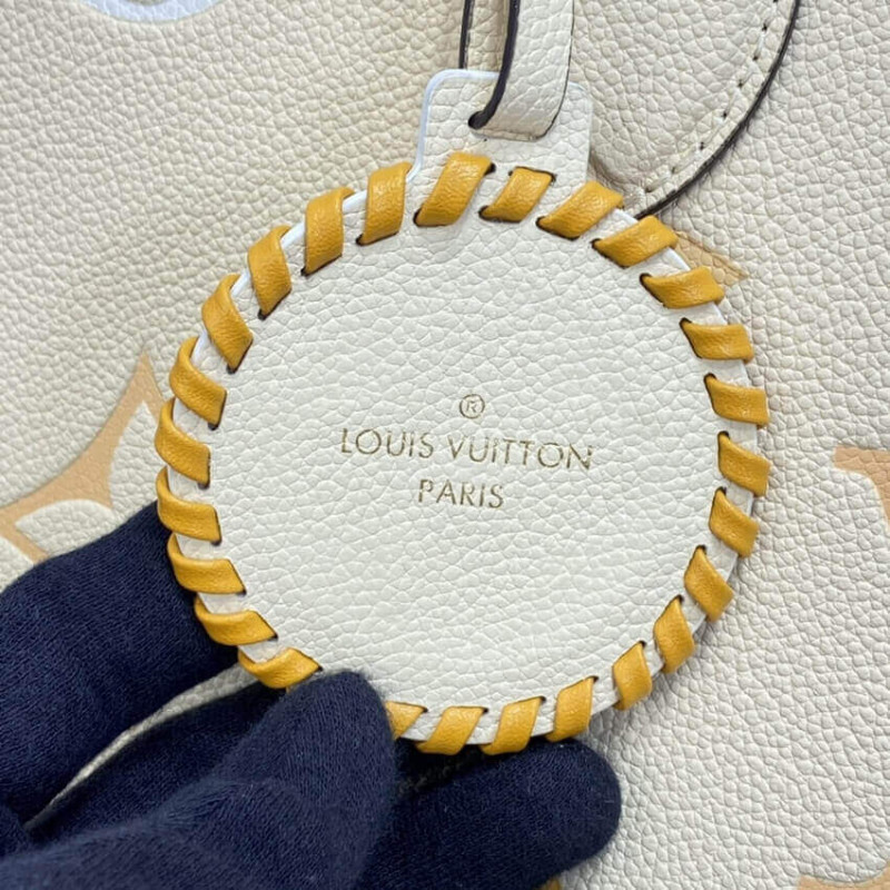 Louis Vuitton Onthego MM M45717 M45718-12