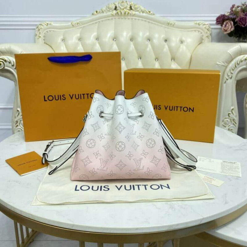 Louis Vuitton Bella M57855 M57856-4