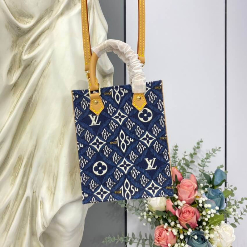 Louis Vuitton desde 1854 Petit Sac Plat-1