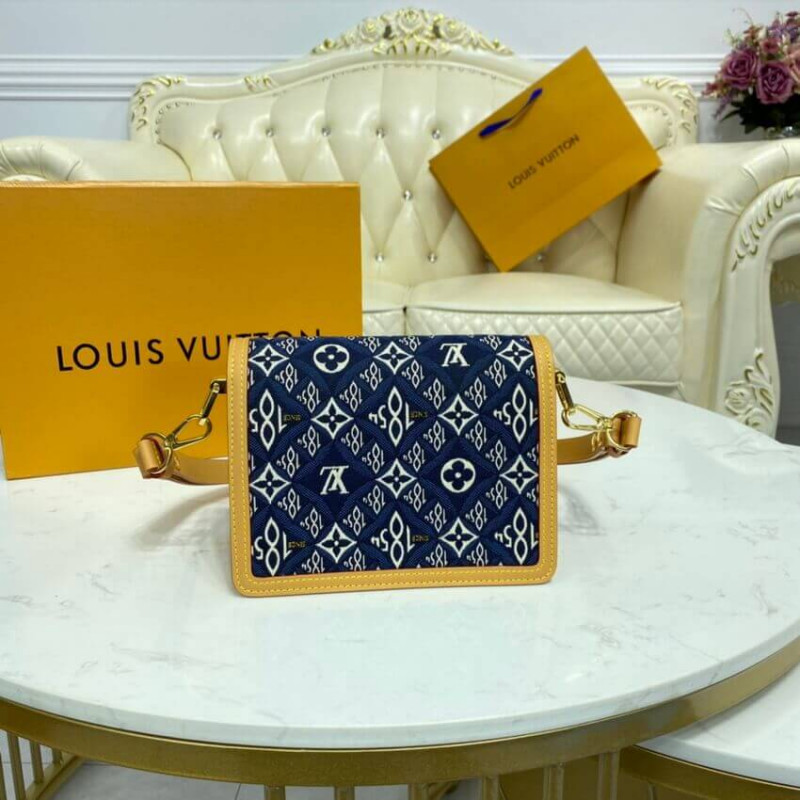 Louis Vuitton desde 1854 Dauphine Mini M57394-3