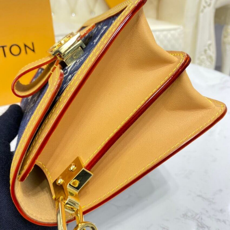 Louis Vuitton desde 1854 Dauphine Mini M57394-5