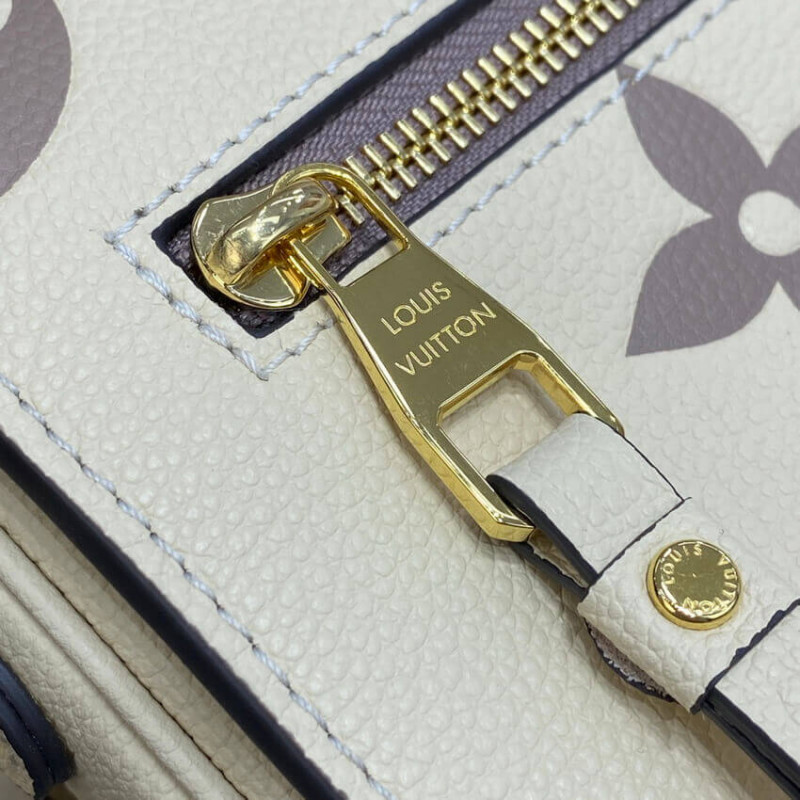 Louis Vuitton Pochette Metis M45596-8