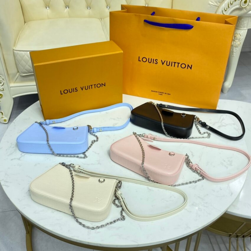 Louis Vuitton Easy Pouch en Strap M80471-13
