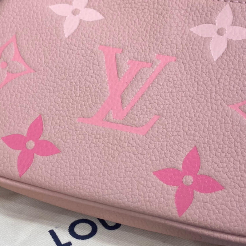 Louis Vuitton Mini Pochette AccessOires M80501-5