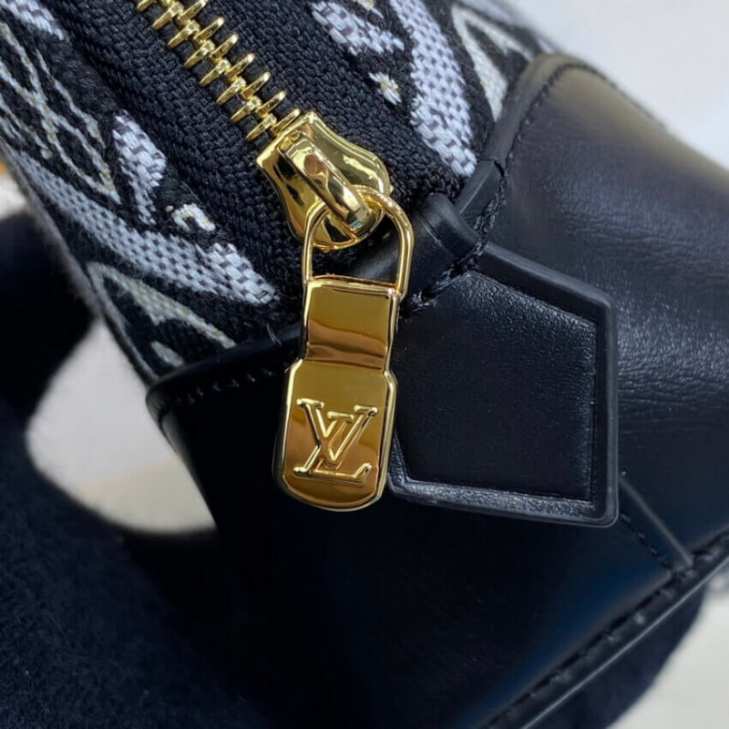 Louis Vuitton desde 1854 POUCTO COSMÉTICO PM M80307 M80076-5